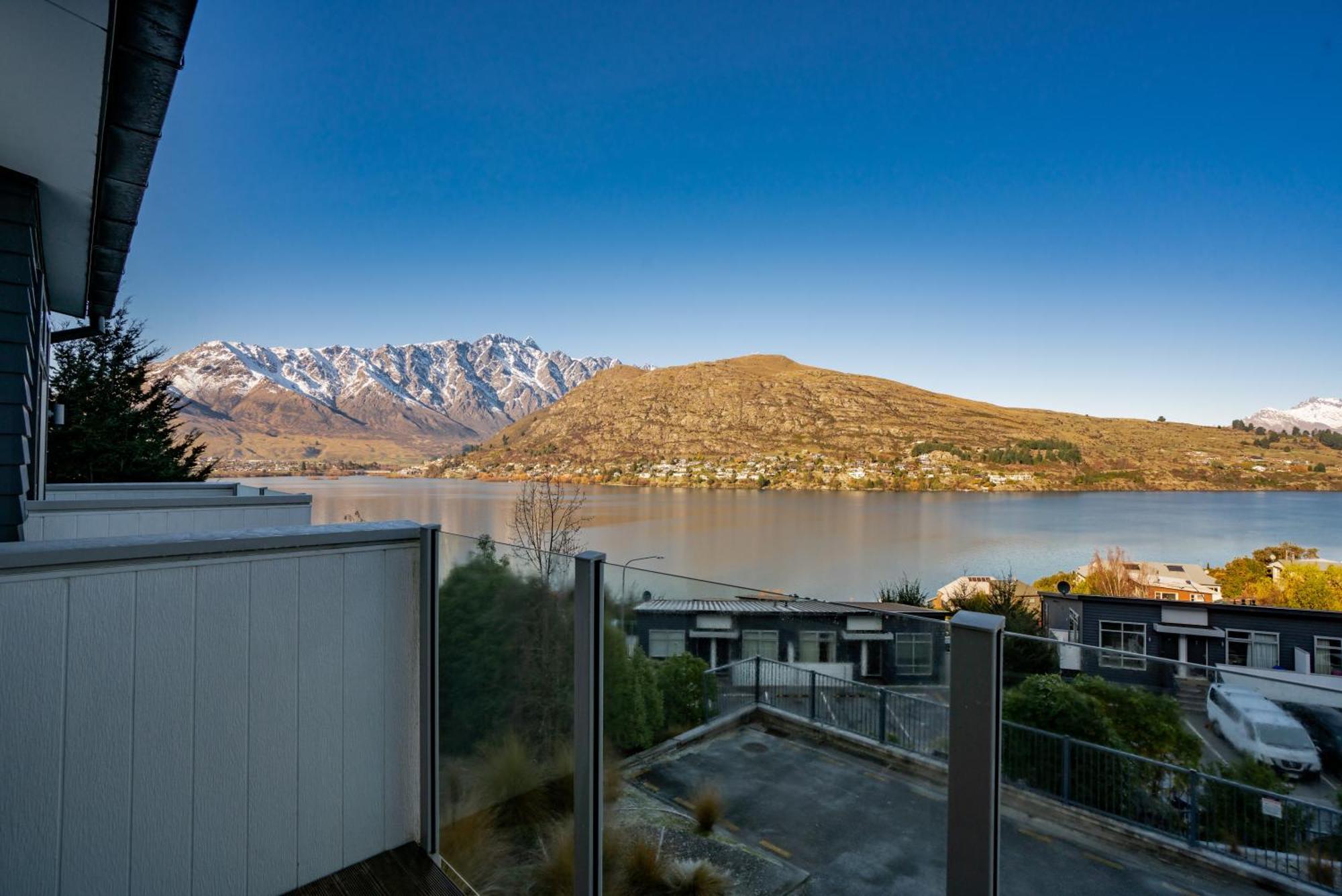 2-Bedroom Apartment With Lake & Mountain View - Beechwood Queenstown Kültér fotó
